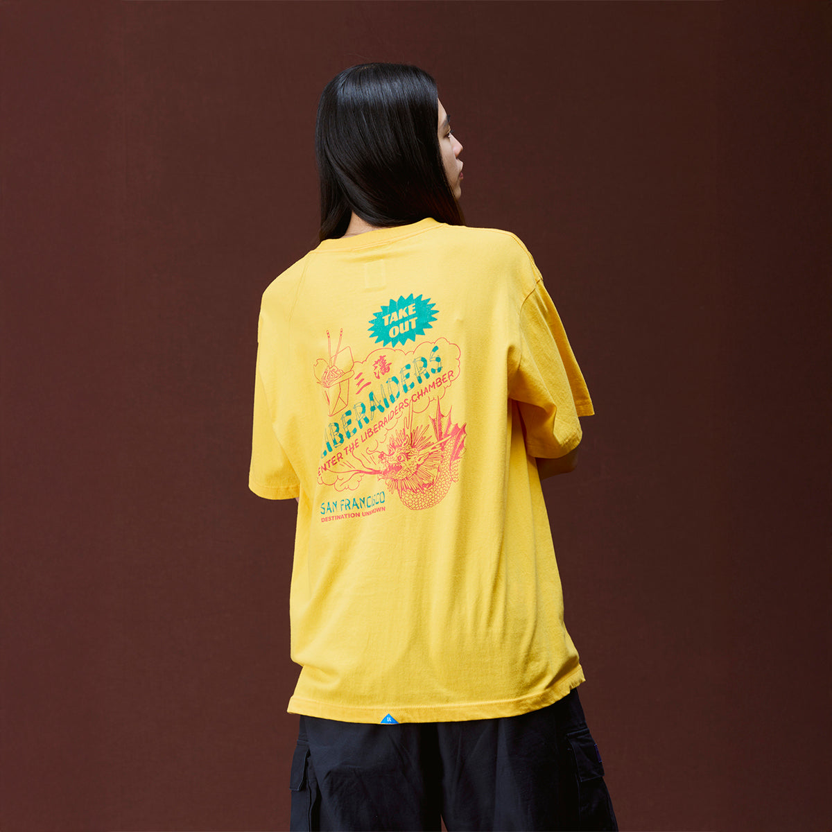 Liberaiders CHINATOWN TEE リベレイダース チャイナタウン Tシャツ 736042603【メンズ 半袖Tシャツ 天竺 フロスト加工 ヴィンテージライク バッグロゴ 26FW】