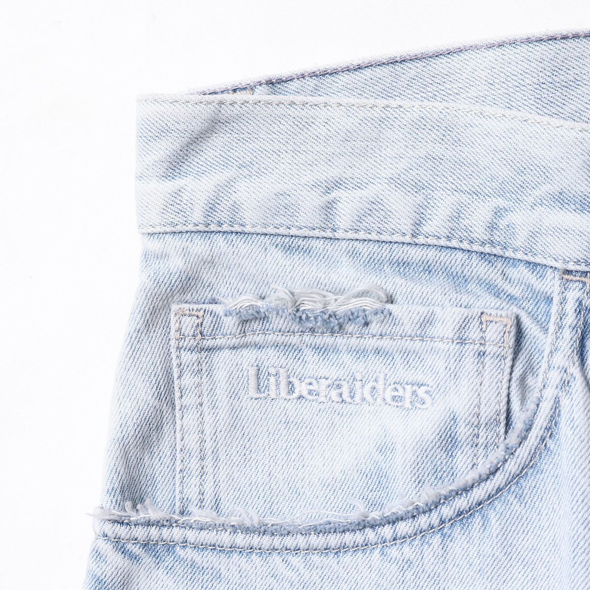 Liberaiders BAGGY DENIM PANTS リベレイダース バギー デニム パンツ 737042603【メンズ スラブデニム バギーパンツ バギーシルエット ケミカルウォッシュ 26FW】