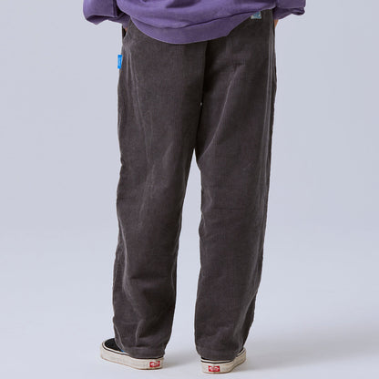 Liberaiders CORDUROY TAPERED SLACKS リベレイダース コーデュロイ テーパード スラックス 737062603【メンズ テーパードパンツ コーデュロイ タック カジュアル デイリーユース 26FW】