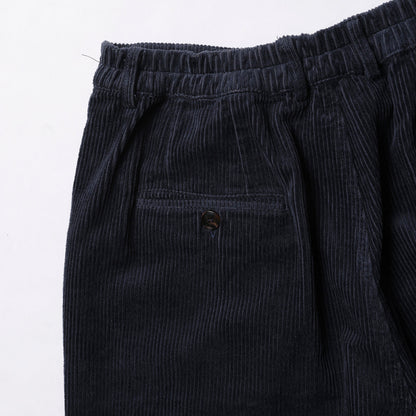 Liberaiders CORDUROY TAPERED SLACKS リベレイダース コーデュロイ テーパード スラックス 737062603【メンズ テーパードパンツ コーデュロイ タック カジュアル デイリーユース 26FW】