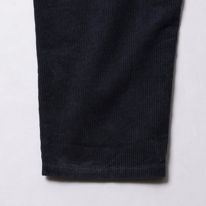 Liberaiders CORDUROY TAPERED SLACKS リベレイダース コーデュロイ テーパード スラックス 737062603【メンズ テーパードパンツ コーデュロイ タック カジュアル デイリーユース 26FW】