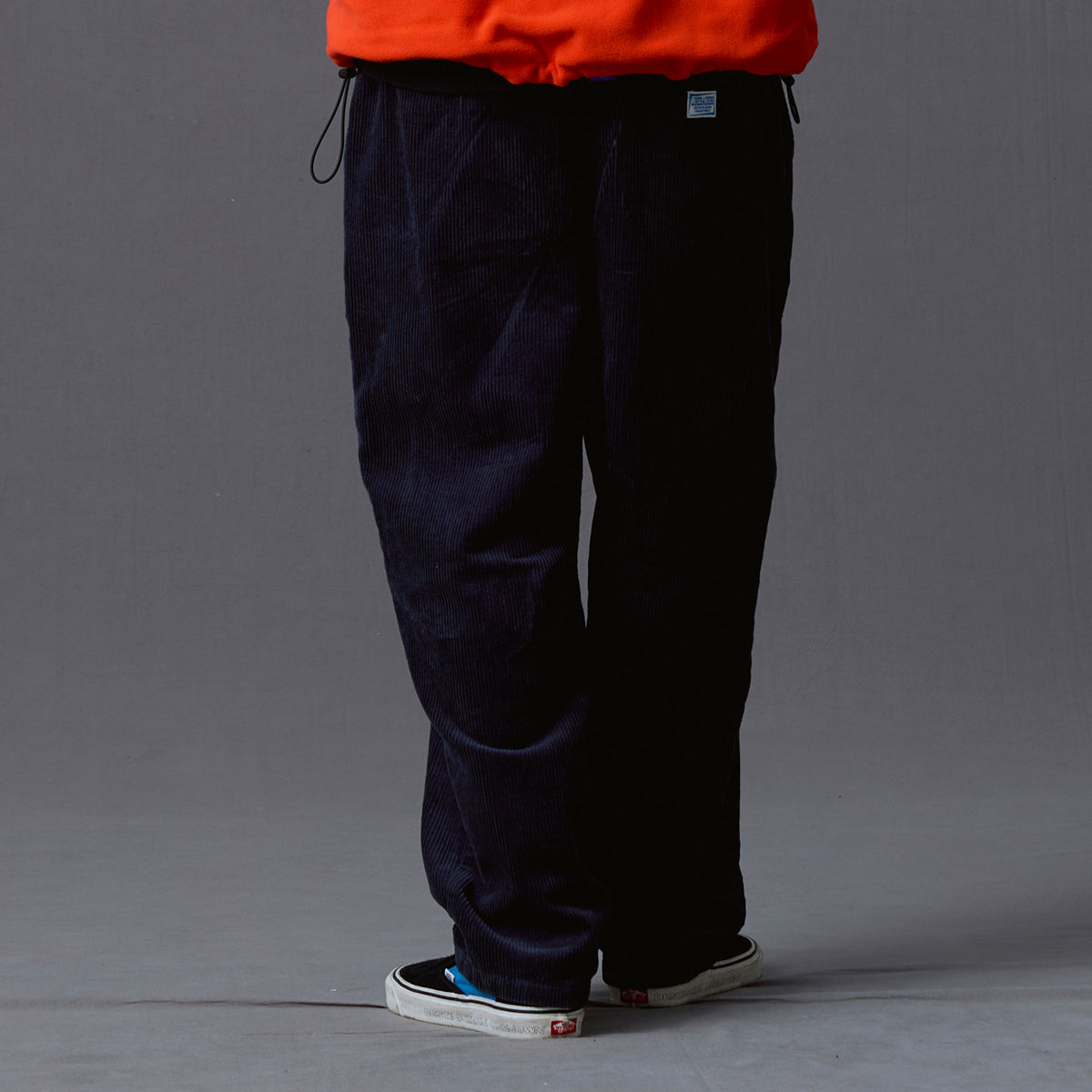 Liberaiders CORDUROY TAPERED SLACKS リベレイダース コーデュロイ テーパード スラックス 737062603【メンズ テーパードパンツ コーデュロイ タック カジュアル デイリーユース 26FW】
