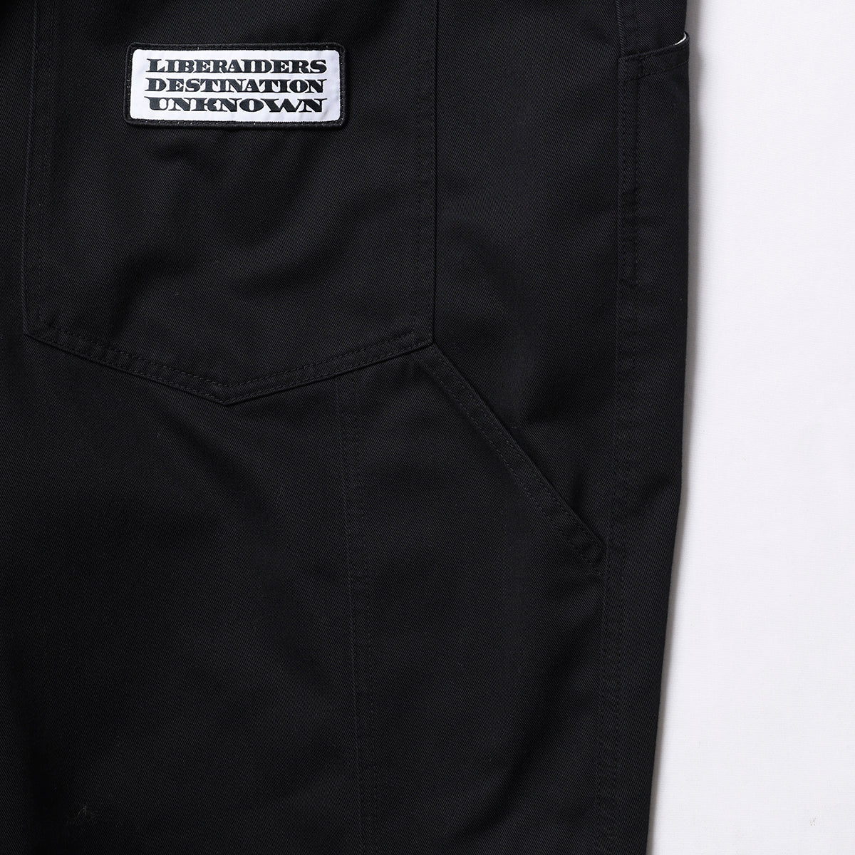 Liberaiders T/C SARROUEL CHINO PANTS リベレイダース T/C サルエル チノパンツ 737092603【メンズ サルエルパンツ ツイル素材 ワッペン カジュアル デイリーユース  26FW】