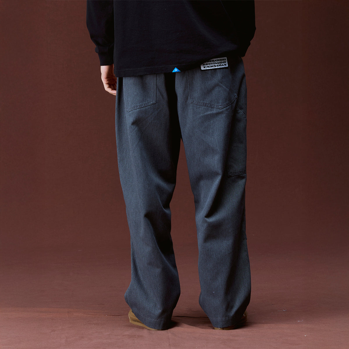 Liberaiders T/C SARROUEL CHINO PANTS リベレイダース T/C サルエル チノパンツ 737092603【メンズ サルエルパンツ ツイル素材 ワッペン カジュアル デイリーユース  26FW】