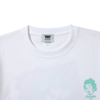 坩堝 BU-TARE TEE (RUTSUBO×YU SUDA） RUTSUBO ブータレ ティー R26FA-SUDA-TS1【メンズ 半袖Tシャツ グラフィックデザイン ポイントロゴ コットンボディ 26FW】
