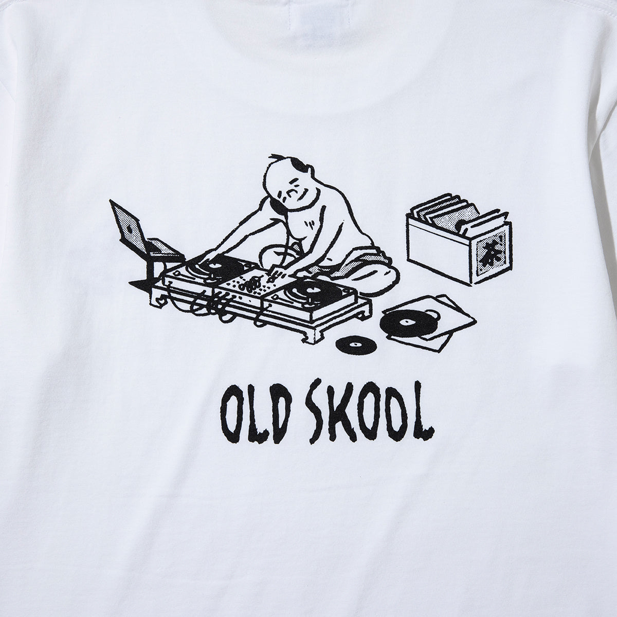 坩堝 OLD SKOOL 皿回 TEE (RUTSUBO×YU SUDA） RUTSUBO オールドスクール 皿回 ティー R26FA-SUDA-TS2【メンズ 半袖Tシャツ グラフィックデザイン ストリート コットンボディ 26FW】