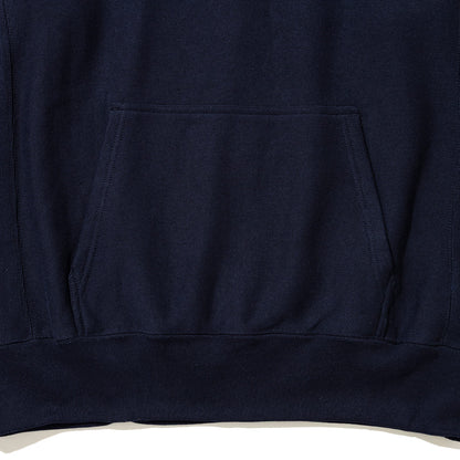 坩堝 KUMADE PULLOVER HOODIE (RUTSUBO×画工遊鷹） RUTSUBO クマデ プルオーバー フーディー R26FA-YUTAKA-PF1【メンズ フード付きパーカー グラフィック ヘビーウェイトスウェット 12oz 26FW】