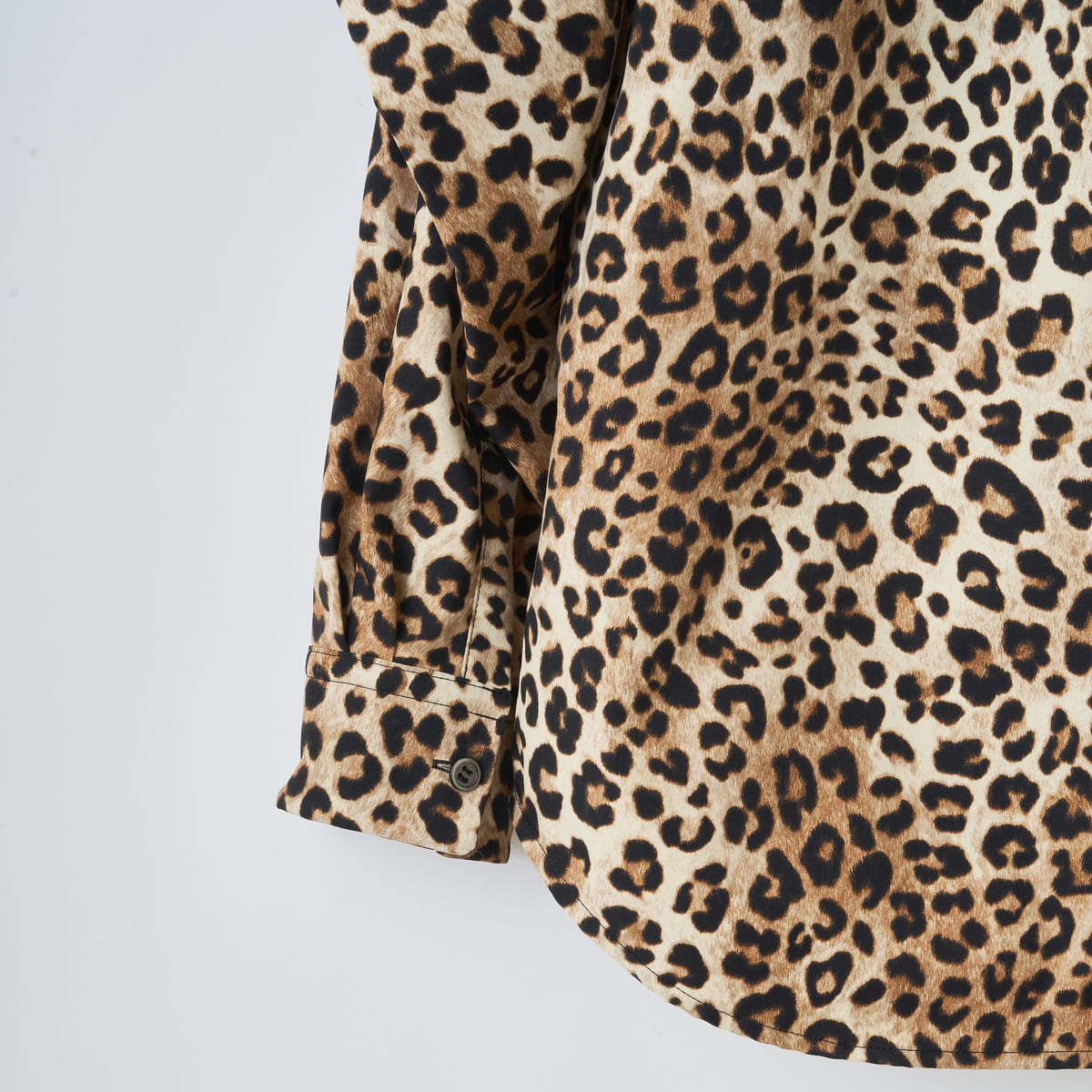 naokitomizuka Leopard-Sleeve Volume Shirt ナオキトミヅカ レオパードスリーブボリュームシャツ GRNTB027【レディース 長袖シャツ ヒョウ柄 日本製 26FW】