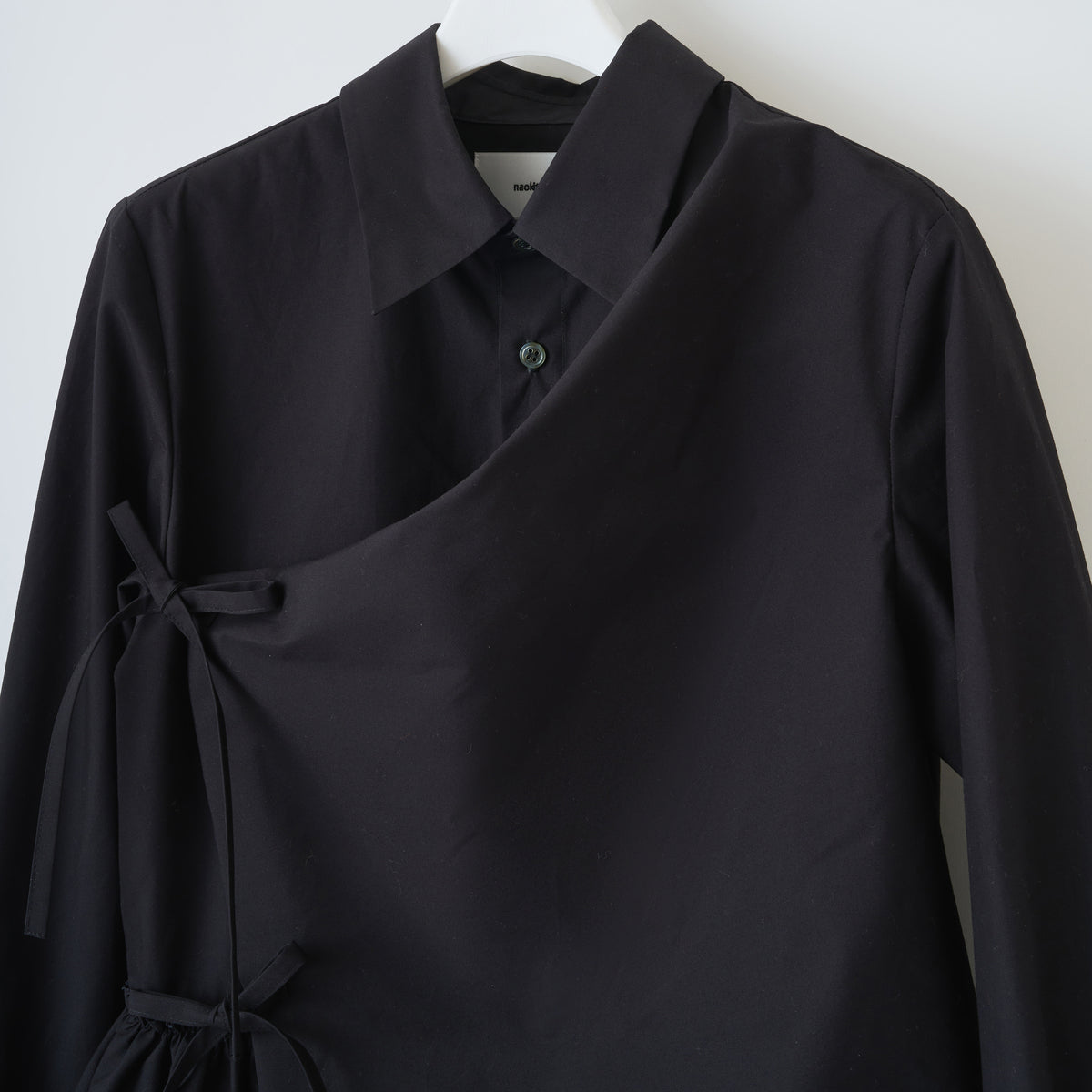 naokitomizuka Gathered Design Shirt ナオキトミヅカ ギャザードデザインシャツ GRNTB036【レディース ギャザー フリル ブラウス 日本製 26FW】