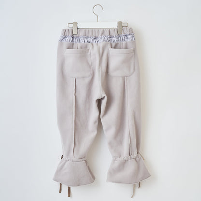 naokitomizuka Reebok Cropped Fleece Pants With Ribbon Hem ナオキトミヅカ リーボック クロップドフリースパンツ ウィズリボンヘム GRNTP016【レディース リボン フレア フリース ロゴ刺繍 ポケット付き 26FW】
