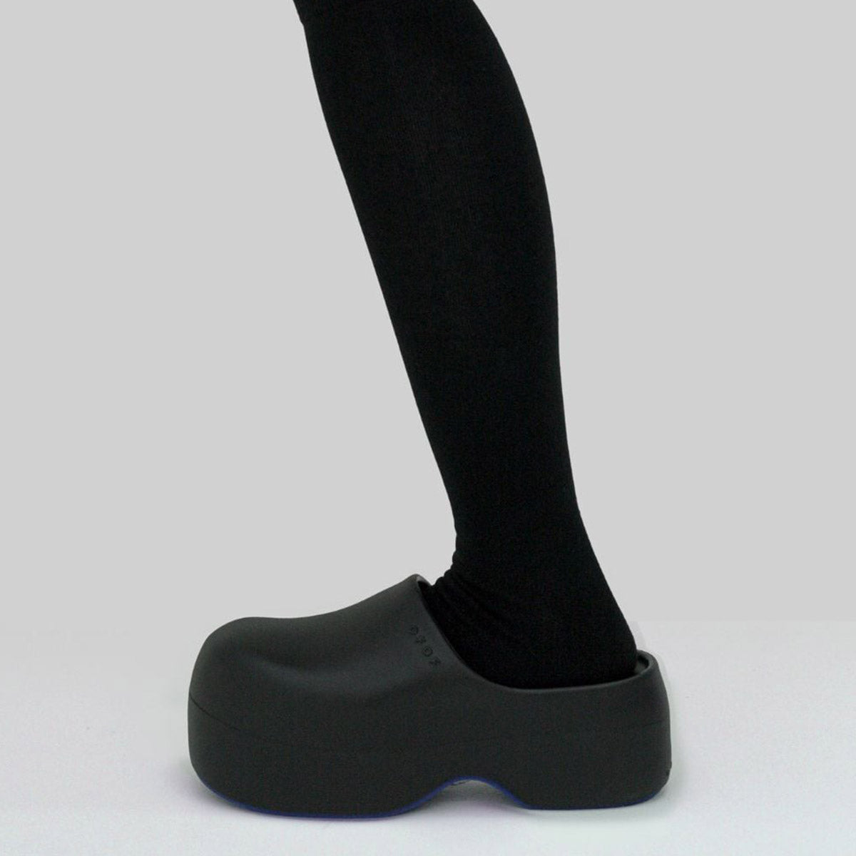 OFOF 1F オフオフ 1F マットブラック 1F-MBLK【レディース サンダル 厚底 EVA素材  26FW】