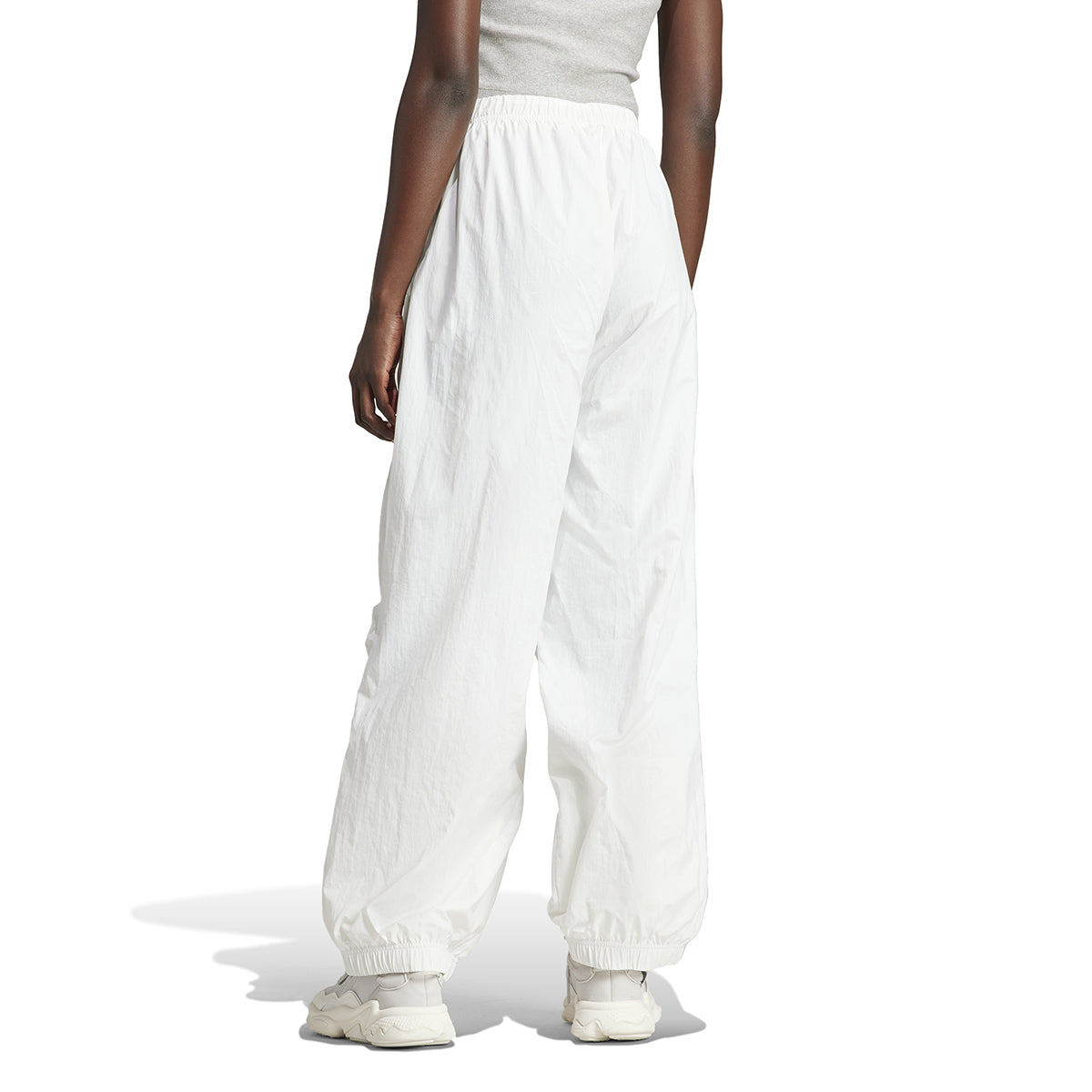 PREMIUM ESSENTIALS NYLON PARACHUTE PANTS