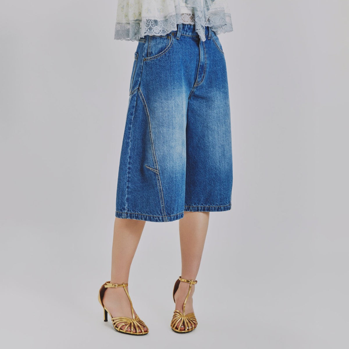 Denim Line Half Pants
