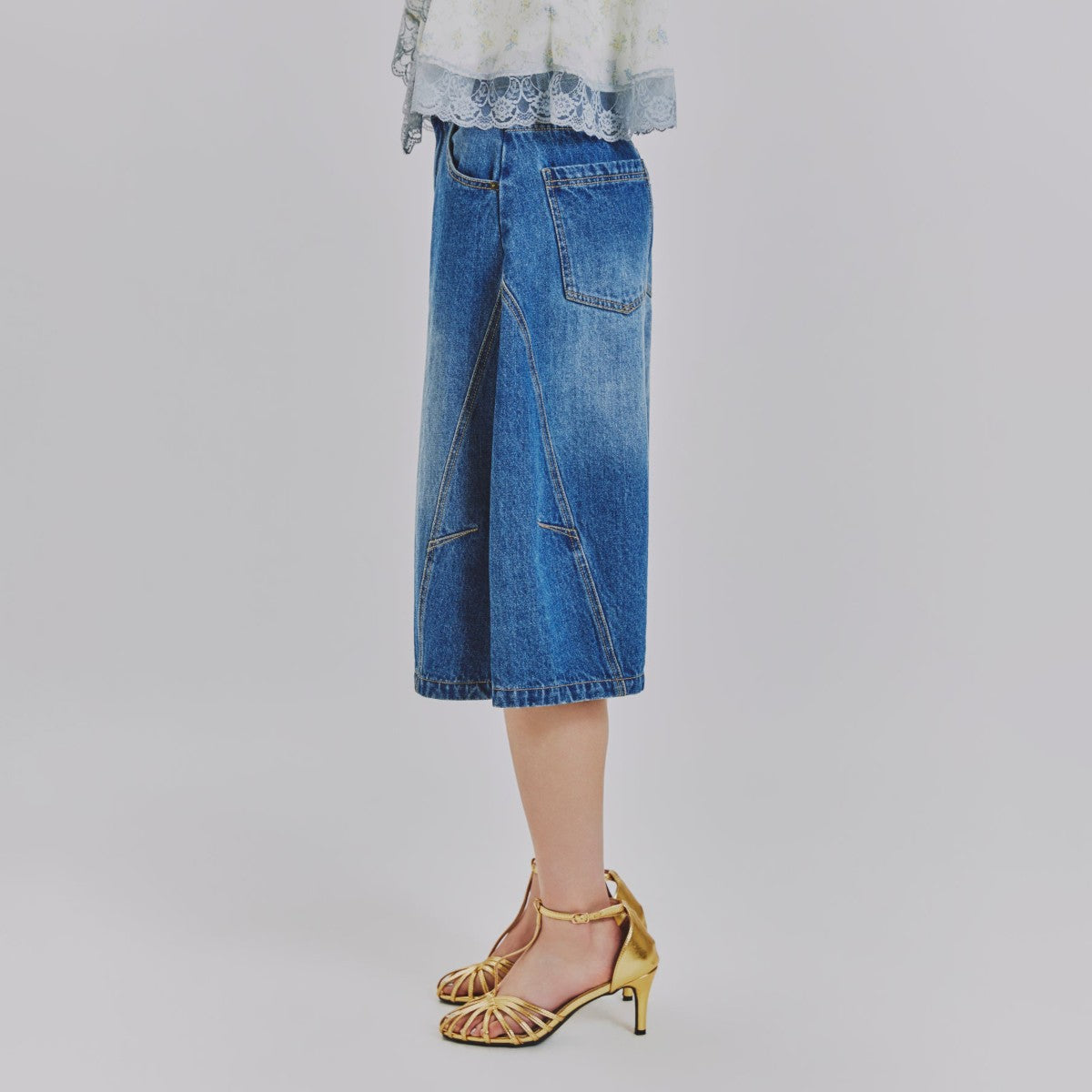 Denim Line Half Pants