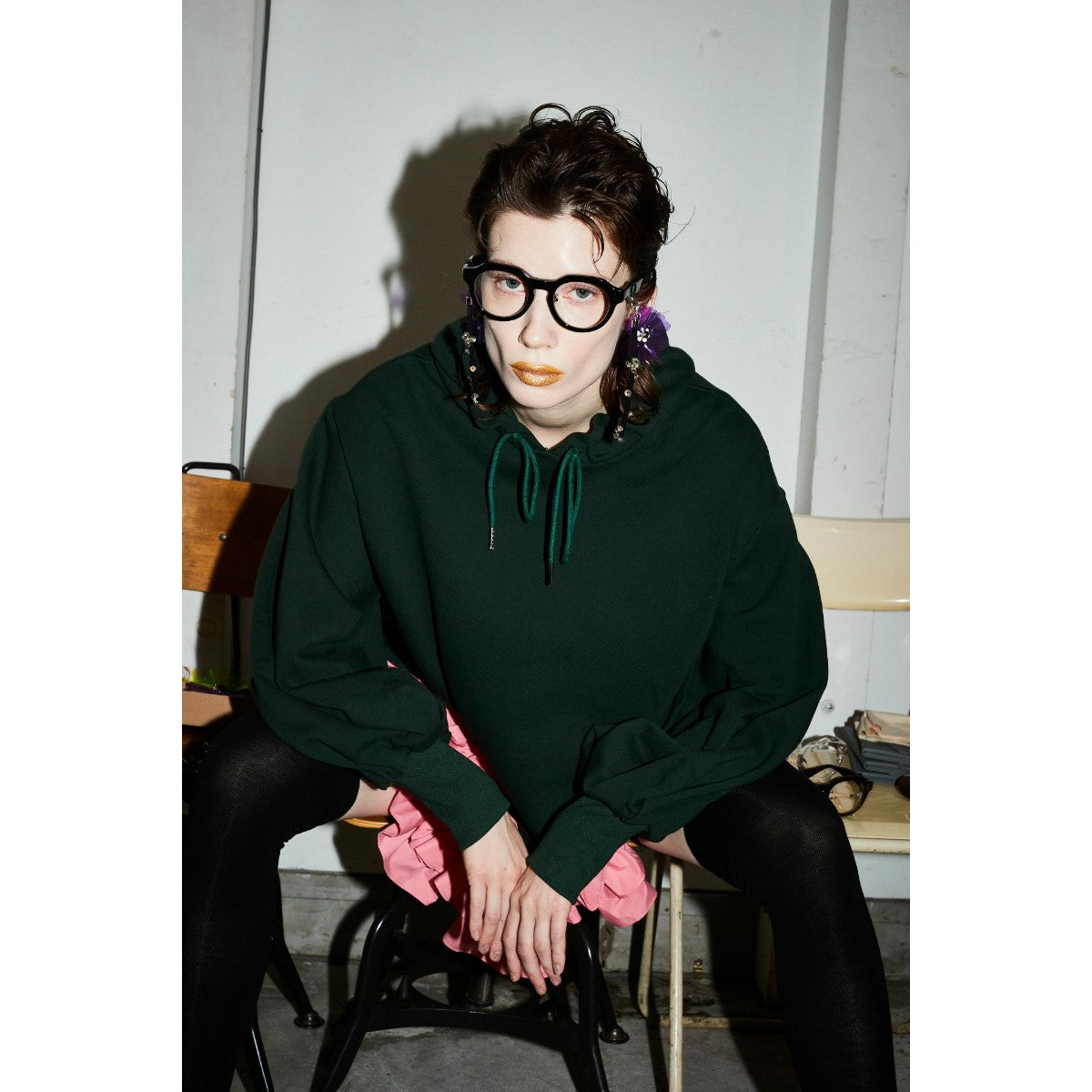 FRILL HEM SWEAT HOODIE