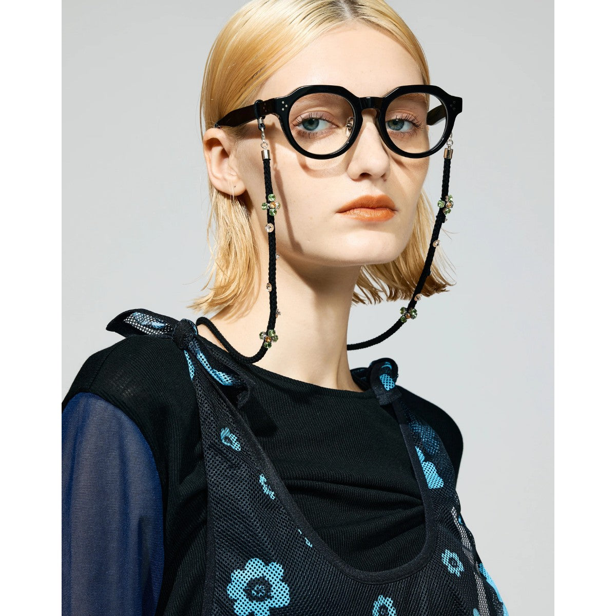 PHOTOCHROMIC LENS SUNGLASS