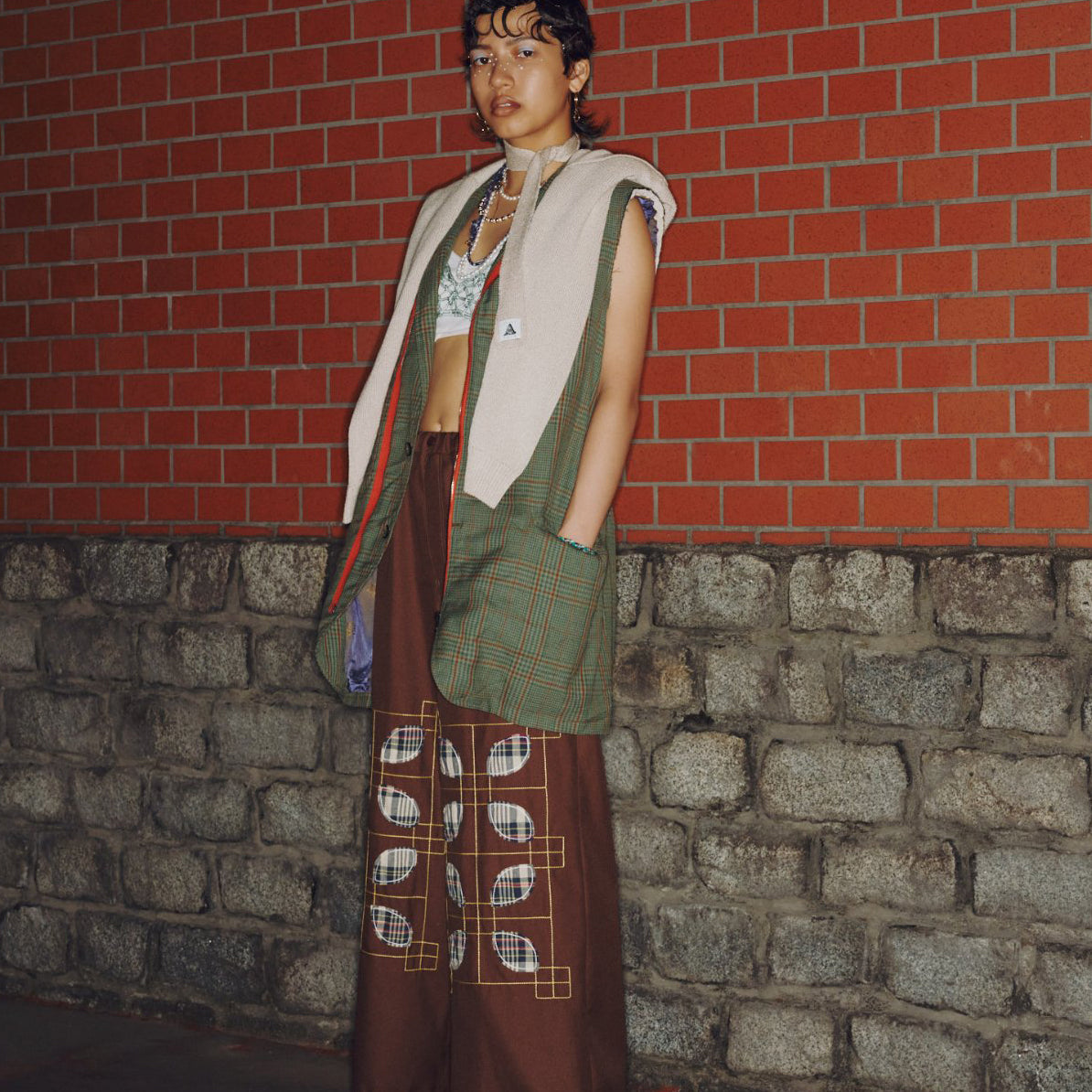 EMBROIDERY BIG PANTS