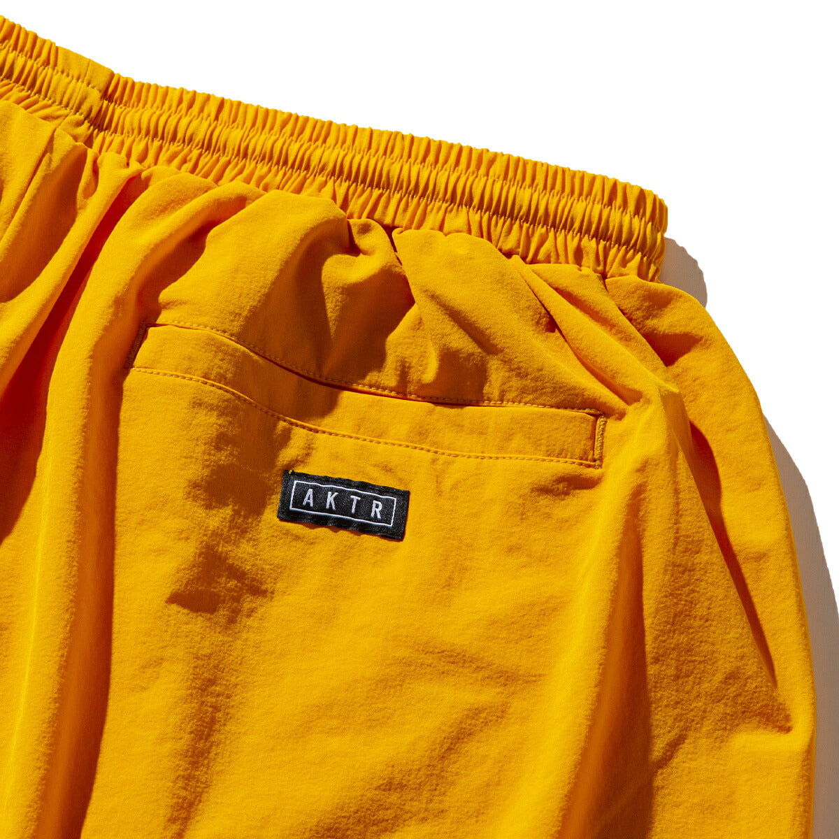 FADE LOGO SHORT WIDE PANTS